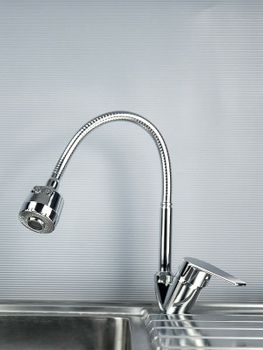 Смеситель для кухни Viko V-3074 Хром — фото 2, Смесители для кухни