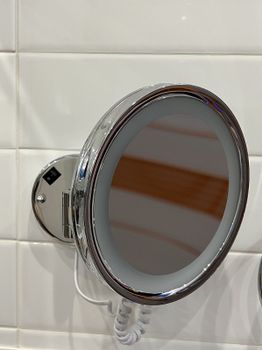 Косметическое зеркало Timo Saona 13074/00 с подсветкой Хром — фото 2, Косметические зеркала