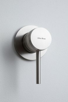 Смеситель для раковины Allen Brau Priority 5.31030-BN Никель брашированный — фото 15, Смесители для раковины