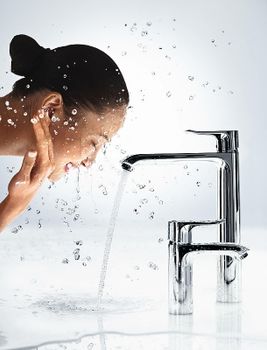 Смеситель для раковины Hansgrohe Metris 31080000 Хром — фото 9, Смесители для раковины