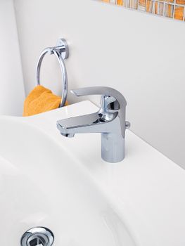 Смеситель для раковины Grohe Baucurve 32805000 Хром — фото 13, Смесители для раковины