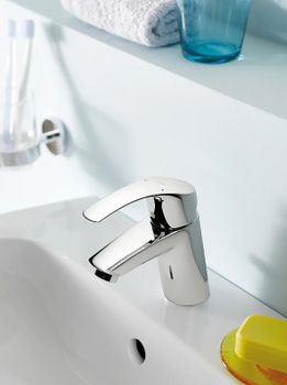 Смеситель для раковины Grohe Eurosmart 32154002 Хром — фото 2, Смесители для раковины