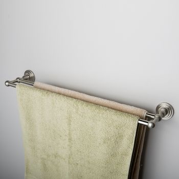 Полотенцедержатель WasserKRAFT Ammer K-7040 двойной Хром матовый — фото 3, Полотенцедержатели