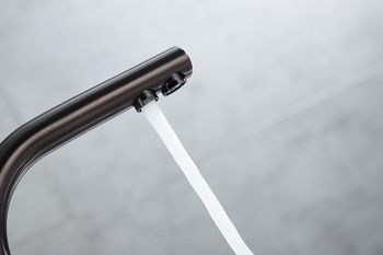 Смеситель для кухни Paulmark Essen Es213011-GM Вороненая сталь — фото 14, Смесители для кухни