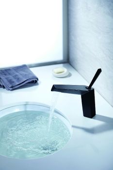 Товар: Смеситель для раковины Abber Zeitlos AF8910B Черный матовый - фото 2 Смеситель для раковины Abber Zeitlos AF8910B Черный матовый — фото 2, Смесители для раковины