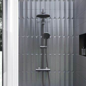 Душевая система Damixa Jupiter 977800300 с термостатом Черная матовая — фото 3, Душевые стойки