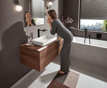 Товар: Смеситель для раковины Hansgrohe Vivenis 75040670 Черный матовый - фото 2 Смеситель для раковины Hansgrohe Vivenis 75040670 Черный матовый — фото 2, Смесители для раковины