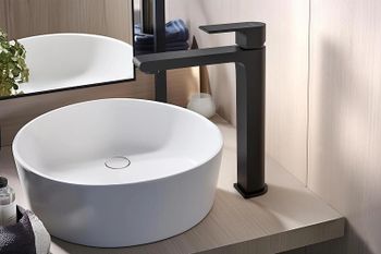 Смеситель для раковины Aquatek Лира AQ1404MB Черный матовый — фото 3, Смесители для раковины