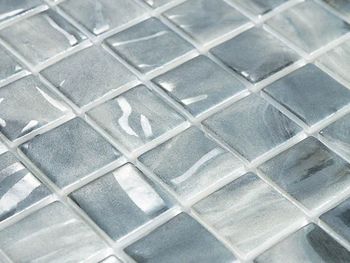 Стеклянная мозаика Vidrepur Oasis Grey №7104 на сетке 25x25 см — фото 2, Мозаика