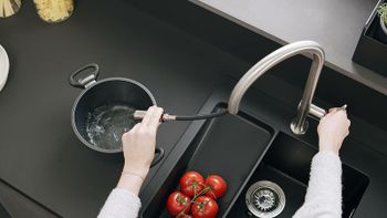 Смеситель для кухни Hansgrohe Talis M54 72800800 Сталь — фото 3, Смесители для кухни