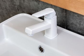 Смеситель для раковины Orange OneLife P02-021w Белый — фото 5, Смесители для раковины