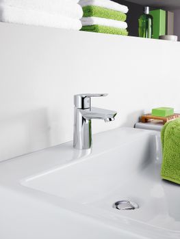 Смеситель для раковины Grohe BauEdge 23330000 Хром — фото 1, Смесители для раковины