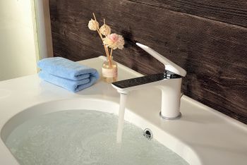 Смеситель для раковины Lemark Allegro LM5906CW Хром Белый — фото 4, Смесители для раковины