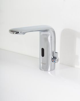 Сенсорный смеситель для раковины CEZARES VAGUE-ELS-01-W0 — фото 8, Смесители для раковины