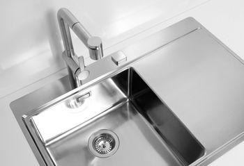 Мойка для кухни PURE 40L KMB-90 790X525 левая в компл. с сифоном 1127252, — фото 2, Кухонные мойки