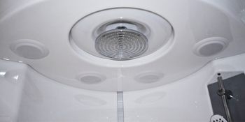 Душевой бокс Radomir Лаура 128x128 1-04-1-0-5-0871 с баней профиль Белый стекло матовое — фото 6, Душевые боксы