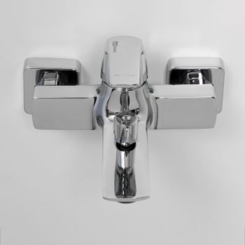 Neime 1901 Смеситель для ванны с коротким изливом — фото 9, Смеситель для ванны