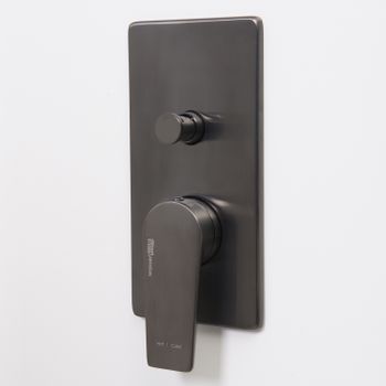 Wiese 8461 Смеситель для ванны и душа — фото 3, Смеситель для ванны