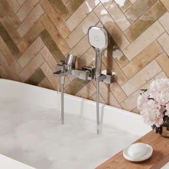 Naab 8601 Смеситель для ванны и душа — фото 2, Смеситель для ванны