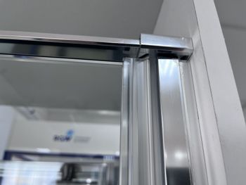 Душевая дверь 130*200 RGW SV-004-Gr Серый/Прозрачное/8 мм (EasyClean) — фото 4, Распашные душевые двери