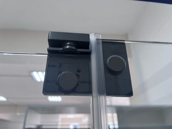 Душевая дверь 120*200 RGW HO-014-B Чёрный/Матовое/8 мм (EasyClean) — фото 9, Распашные душевые двери