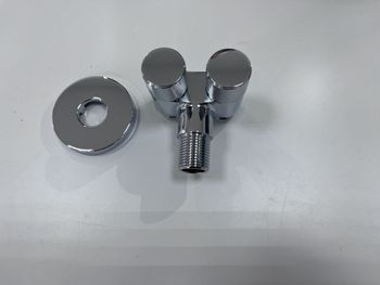 Угловой кран двойной  INR05105 Хром (для холодной воды) — фото 4, Гигиенические души