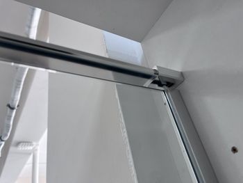 Душевая дверь 130*200 RGW SV-004-Gr Серый/Прозрачное/8 мм (EasyClean) — фото 9, Распашные душевые двери