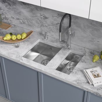 Кухонная мойка Reflexion Iseo RX2265BL оружейная сталь — фото 33, Кухонные мойки