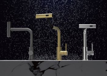 Смеситель для кухни с мультифункциональным изливом BELZ B74811-3, оружейная сталь — фото 1, Смесители для кухни