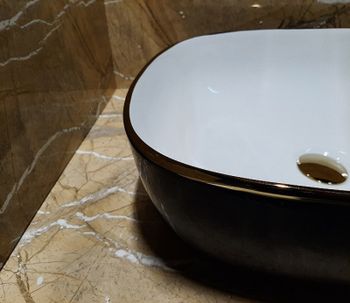 Умывальник CeramaLux D1302H134-1 — фото 1, Раковины