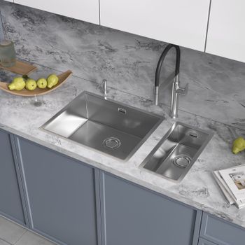 Кухонная мойка Reflexion Iseo RX2265BL оружейная сталь — фото 38, Кухонные мойки