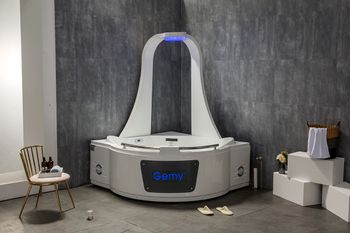 Акриловая ванна Gemy G9070 K — фото 1, Акриловые ванны