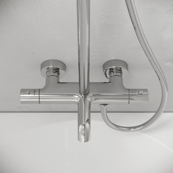 Душевая стойка с изливом и термостатом для ванны/душа Game, с регулировкой по высоте, цвет хром, арт.SC3001LCH — фото 6, Душевые стойки