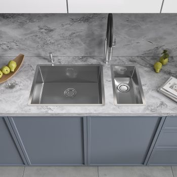 Кухонная мойка Reflexion Iseo RX2265BL оружейная сталь — фото 170, Кухонные мойки