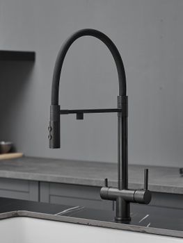 Cмеситель TORRE B из нержавеющей стали для кухни BOCH MANN, с гибким изливом, цвет ЧЕРНЫЙ BM11169 — фото 1, Смесители для кухни