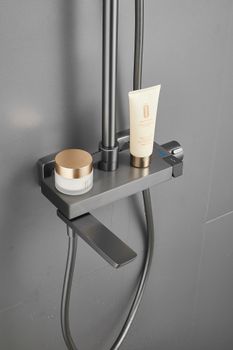 Душевая система BELZ B24672-3, оружейная сталь — фото 1, Душевые системы