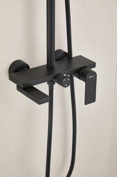 Душевая система BELZ B24678-7, черный — фото 2, Душевые системы