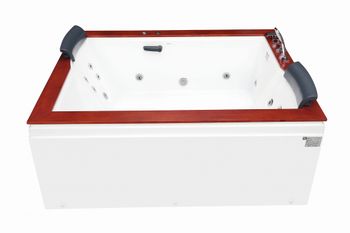 Акриловая ванна Gemy G9052 II B R — фото 1, Акриловые ванны