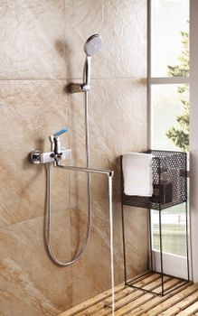 Aura Смеситель для ванны, плоск.пов.излив 300мм, р/ОД цвет, хром, LM, LM0651C — фото 1, Смеситель для ванны