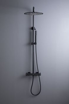 Душевая система Allen Brau Fantasy 5.11001-31 с термостатом Черная матовая — фото 13, Душевые стойки