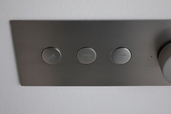 Смеситель для душа Allen Brau Liberty 5.33003-BN с термостатом Никель брашированный — фото 10, Смеситель для душа